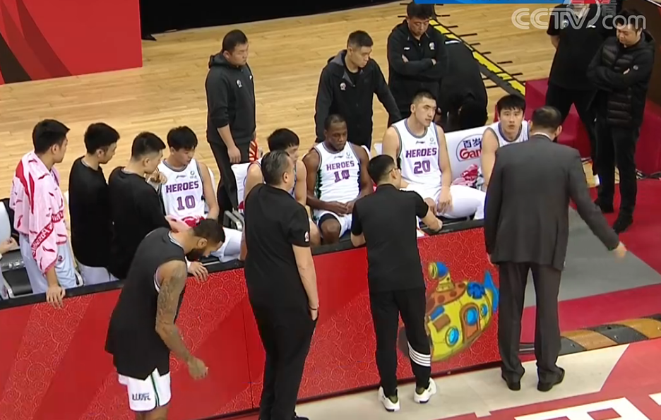 关于赛后山东男篮强势反弹：社区盾节点到来，管理层满意，轮换策略成焦点的信息-爱游戏app